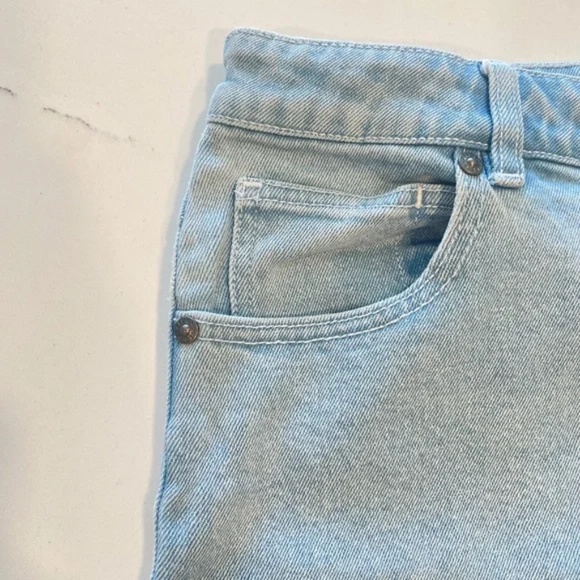 All About Eve Light Blue High-Waisted Denim Pencil Skirt – Size 6 - Picture 3 of 13